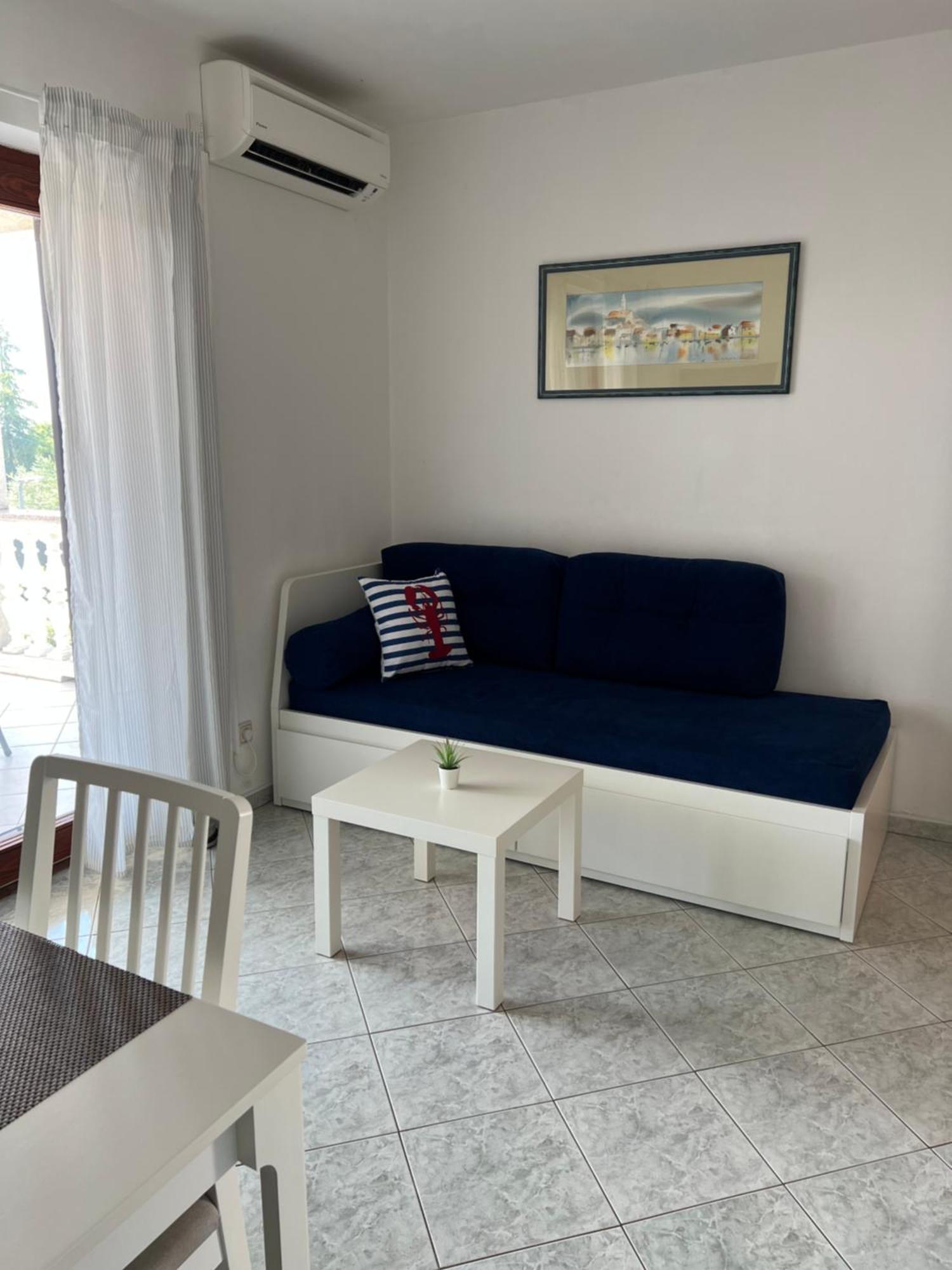 Apartamento Nada And Family Rovinjsko Selo Exterior foto